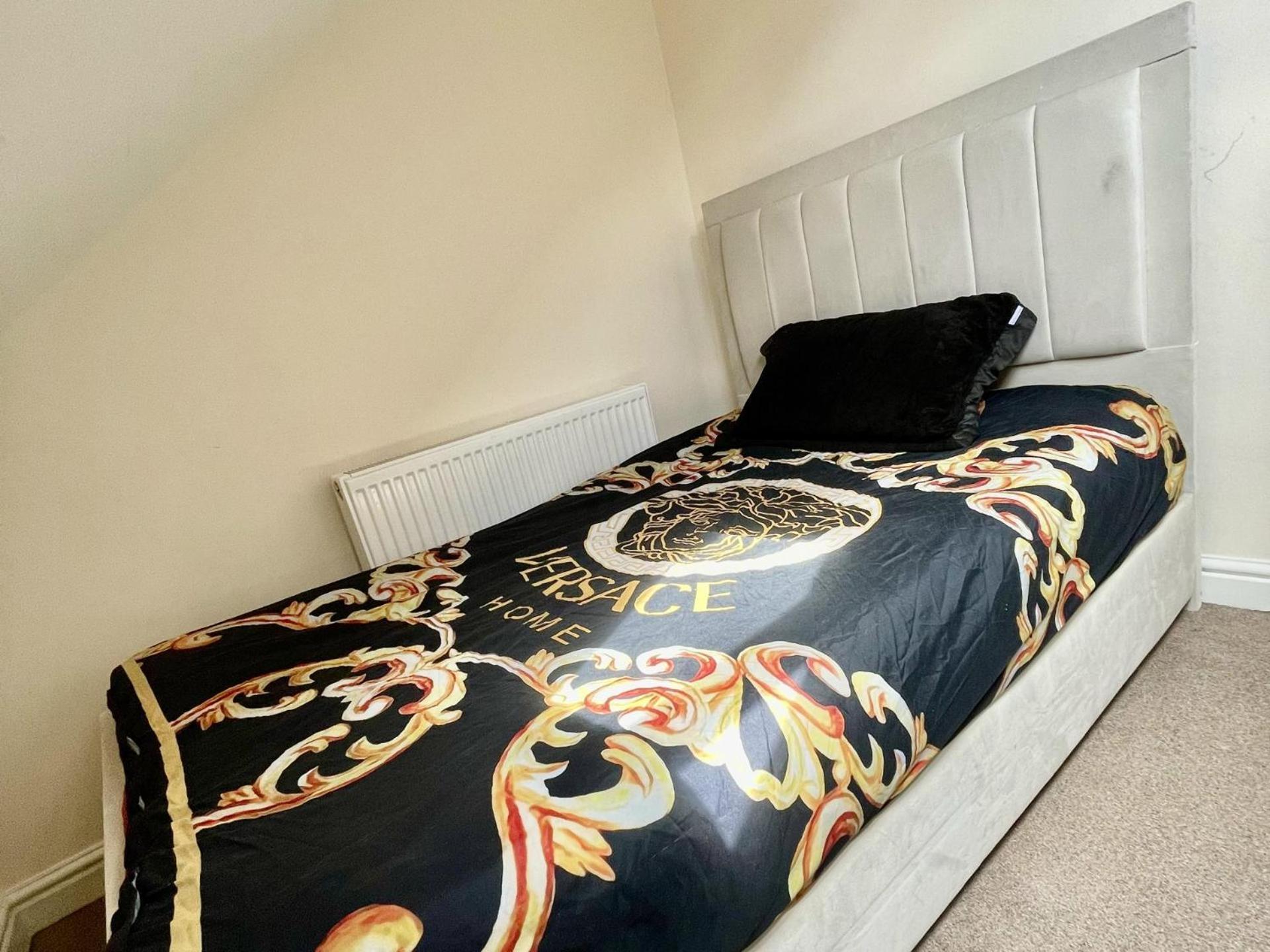 Stylish 1-Bed Apt - Sleeps 4 - Parking - Wifi Manchester Exteriér fotografie
