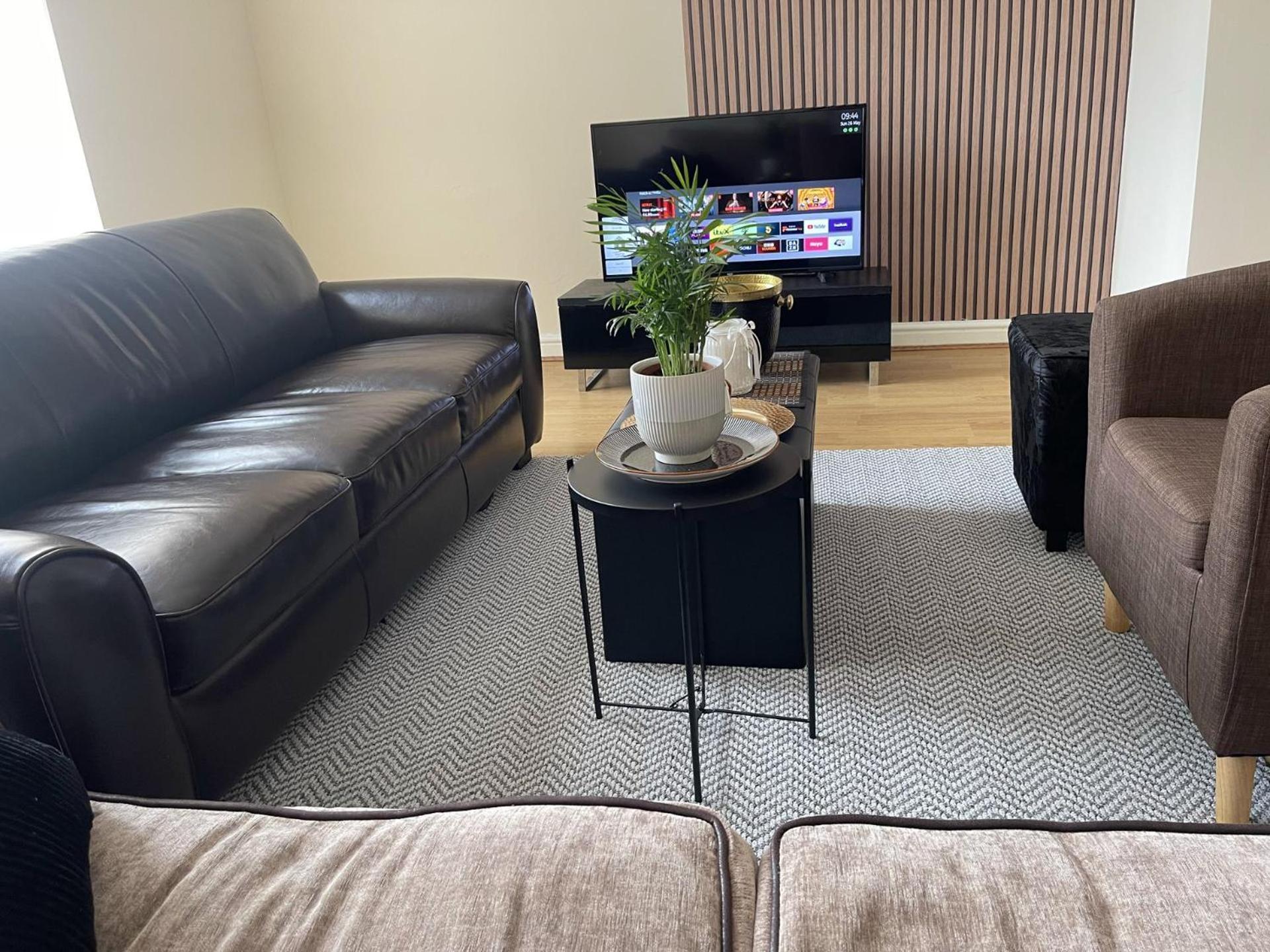 Stylish 1-Bed Apt - Sleeps 4 - Parking - Wifi Manchester Exteriér fotografie